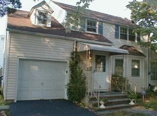 146 Parkside Rd, Plainfield, NJ 07060