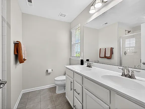 201 Devon Fields Dr — Photo 17