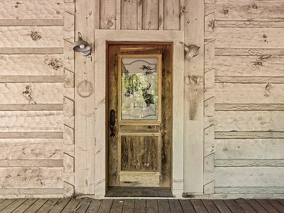 4th image of 1585 Butler Mill Hollow Rd