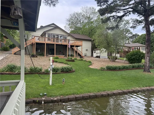 8 Deerhurst Ln, Bella Vista, AR 72714