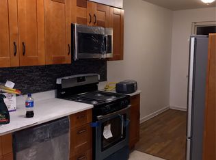 2004 47th St, Astoria, NY 11105