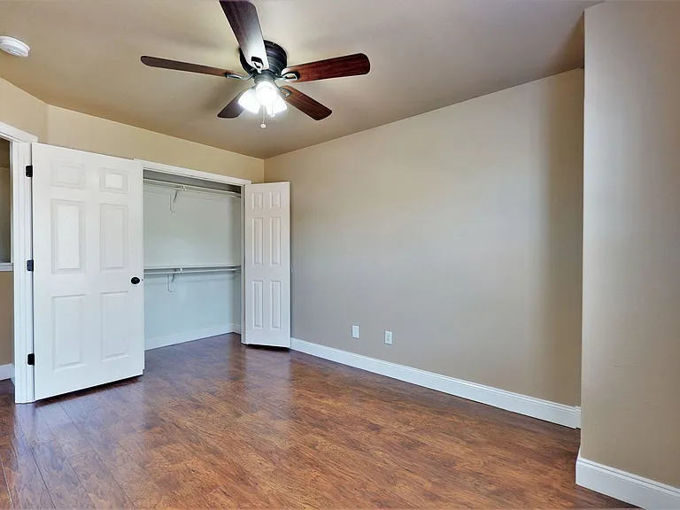 804 Meadowlands Drive — Photo 14