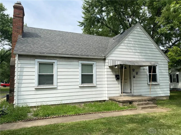 803 E Dorothy Ln, Dayton, OH 45419