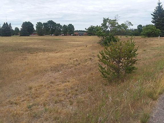 3rd image of Outlot F 28th Ave SW