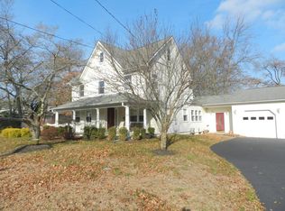 455 W Park Ave, Oakhurst, NJ 07755