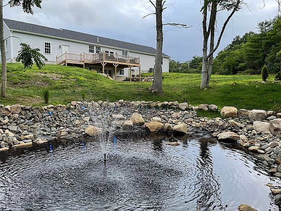 2nd image of 411 Scenic Hwy