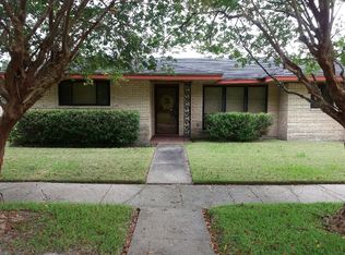 10215 Almond St, Baton Rouge, LA 70807