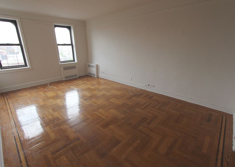 1st image of 4554 41st St #6C