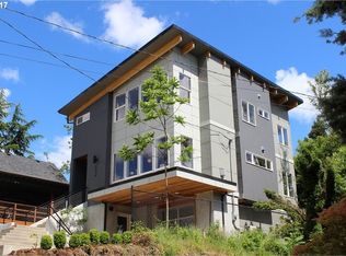 6824 N Catlin Ave, Portland, OR 97203
