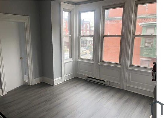 4th image of 5528 Hunter St Floor 2