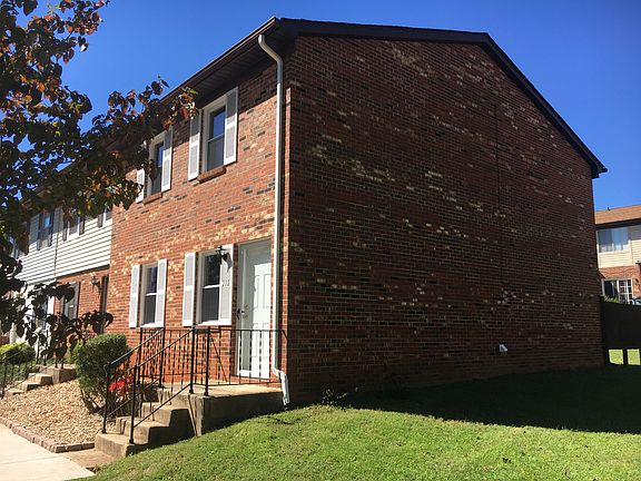 212 Fountain Drive - Side 