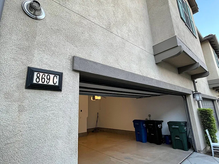 869 E Mountain Way #C — Photo 27