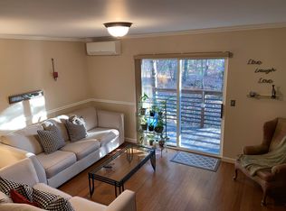 339 Juniper Dr, South Burlington, VT 05403