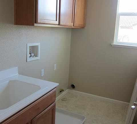 5th image of 17049 Pecan Hollow Way