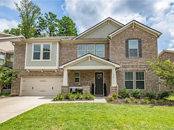 7225 Avoncliff Dr, Charlotte, NC 28270