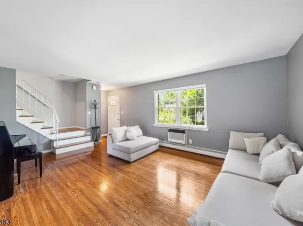 768 Springfield Ave APT E7, Summit, NJ 07901