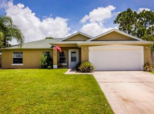 807P Altamira St NW, Palm Bay, FL 32907
