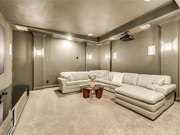4th image of 11811 Rock Bluff Dr