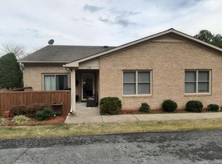 126 Glenwood Cir, South Hill, VA 23970