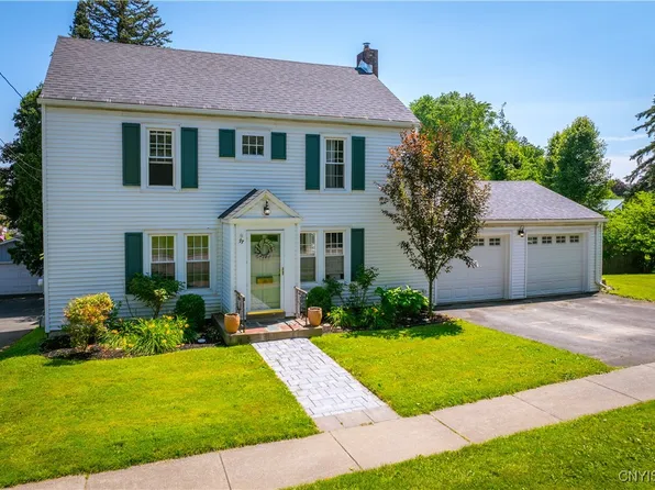 97 Oxford Rd, New Hartford, NY 13413