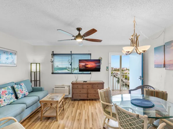 21 Sombrero Blvd APT 404, Marathon, FL 33050