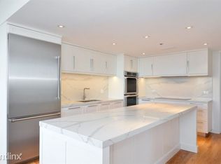 180 E Pearson St APT 3303, Chicago, IL 60611