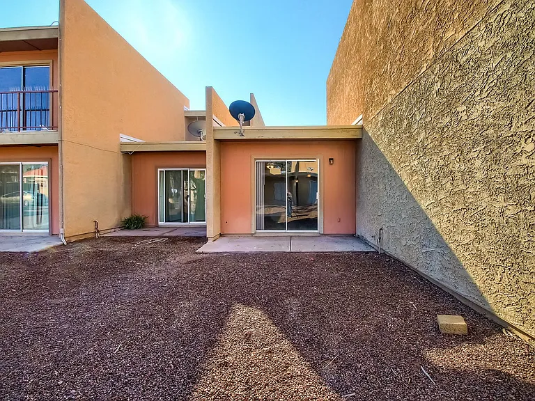 2814 E Kathleen Rd #102 — Photo 19