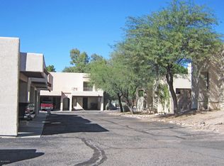 631 W Calle De Las Lomitas, Tucson, AZ 85704