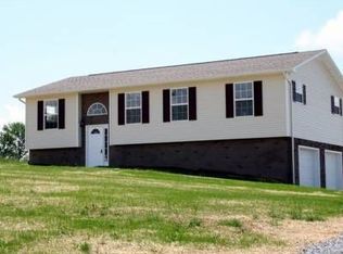 3706 Old Stage Rd, Chuckey, TN 37641