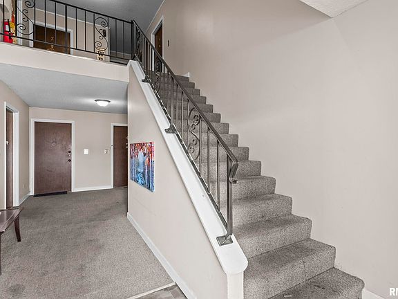 4th image of 1913 Jeanette Ln APT 8