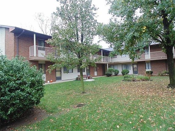 2nd image of 120 Suppiger Ln APT 109