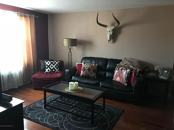 5th image of 406 Maryland Ave APT 2A