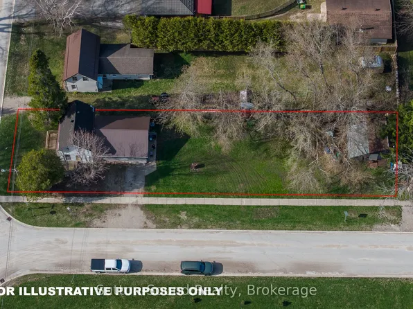 486 Elizabeth St, South Bruce Peninsula, ON N0H 1P0