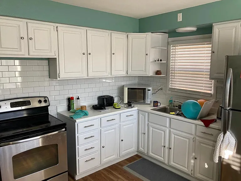 8909 W Burleigh St #8911 — Photo 4