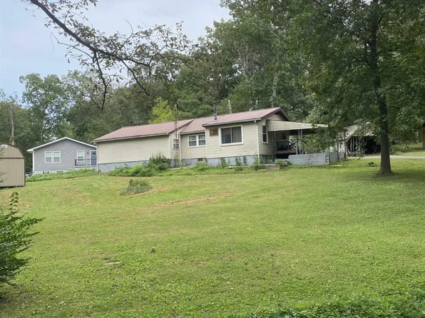 311 Parkview Manor Dr, Gilbertsville, KY 42044