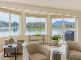160 Seminary Dr APT 2C, Mill Valley, CA