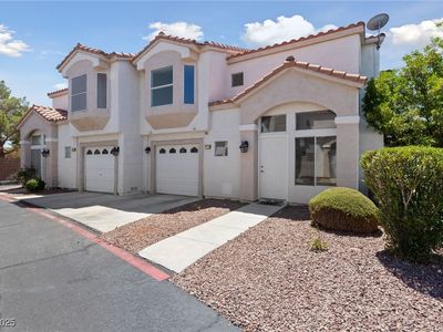 4012 Castle Cove Dr, Las Vegas, NV, 89108