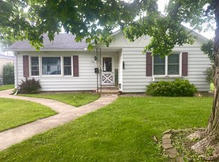 1218 Riverside Ave, Streator, IL 61364