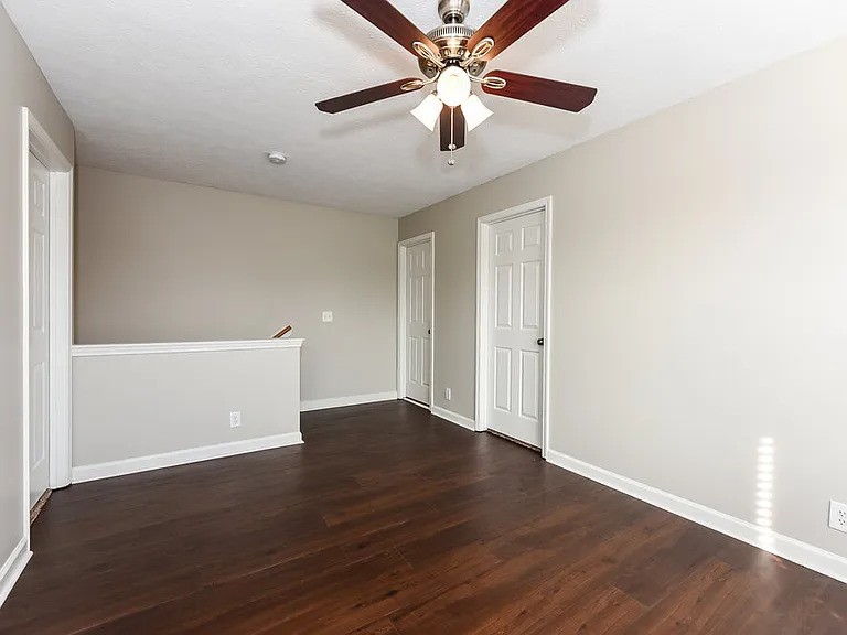 2900 Summer Hollow Ct — Photo 12