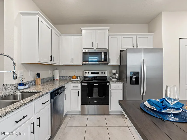 24 Oarsman Crossing Dr — Photo 8