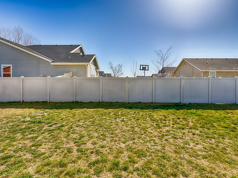 1052 N Star Bright Ln — Photo 26