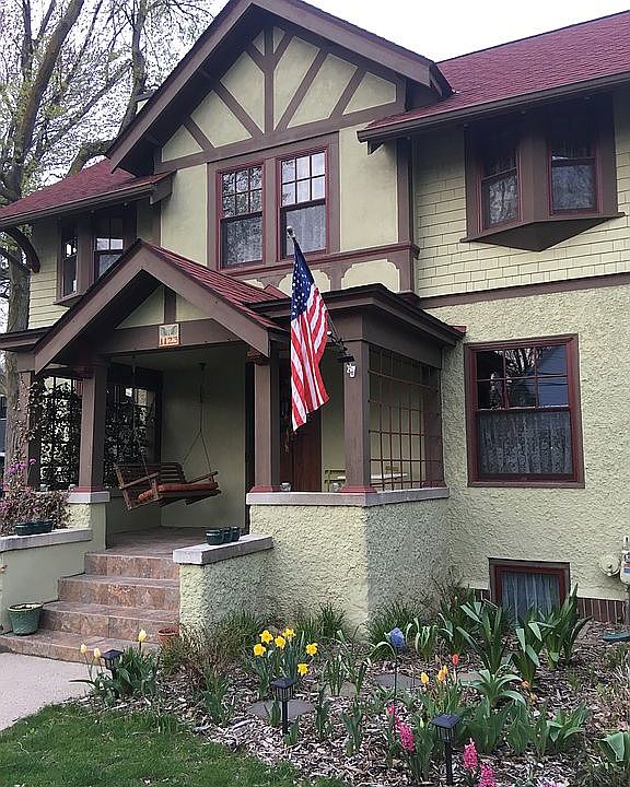 1st image of 1123 S Forest Ave