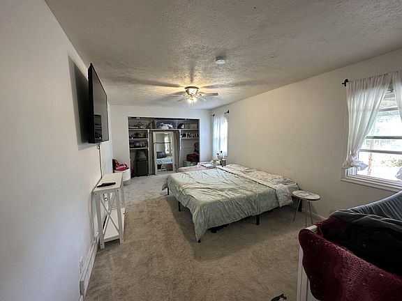 5th image of 3408 Gertrude St