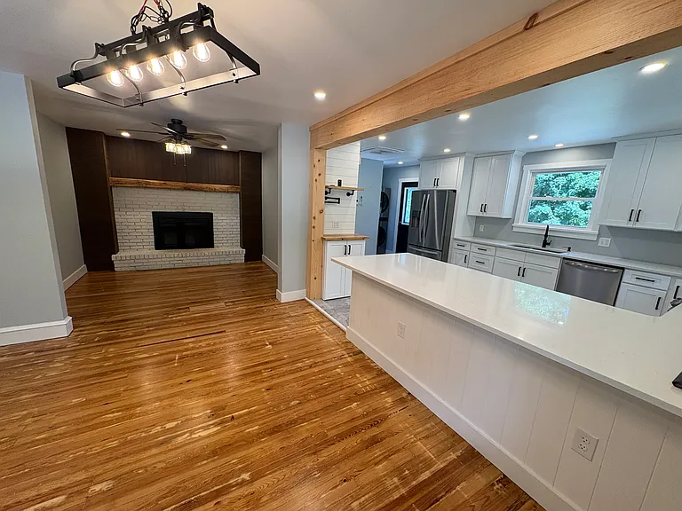 424 Wagontown Rd — Photo 5