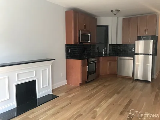 Rented by City Connections Realty | media 7