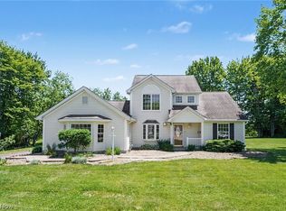 62 Rockaway Dr, Rome, OH 44085