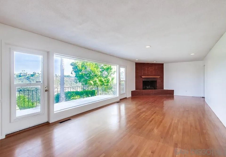 1st image of 4602 Lucille Dr