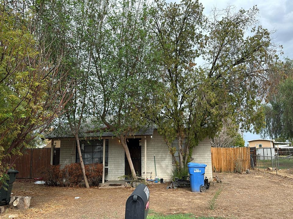 1st image of 7113 N 32nd Ave