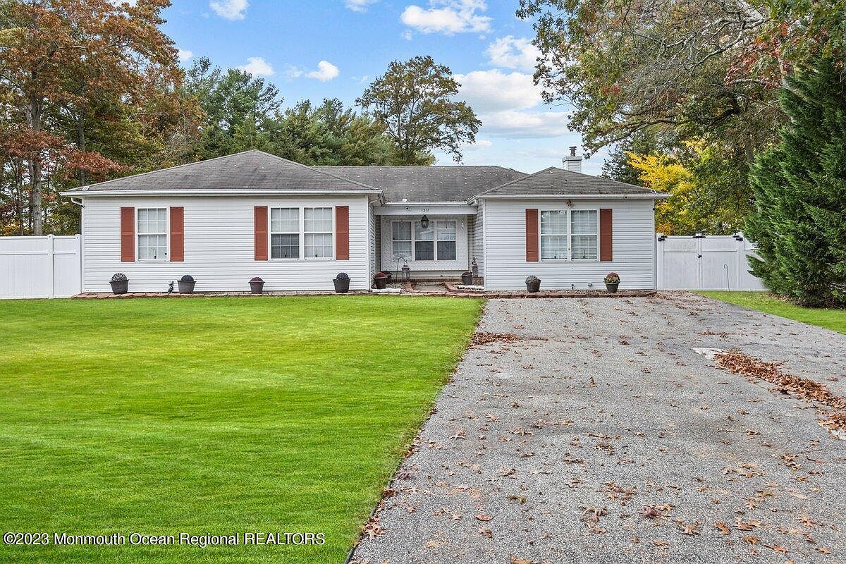 1211 Echo Place, Toms River, NJ 08755 Zillow