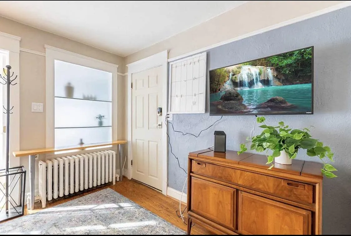 2 bed, 1792 sqft, $2,900 — Photo 1